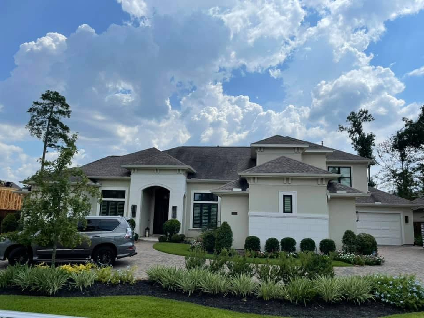 The Roof Guys Image