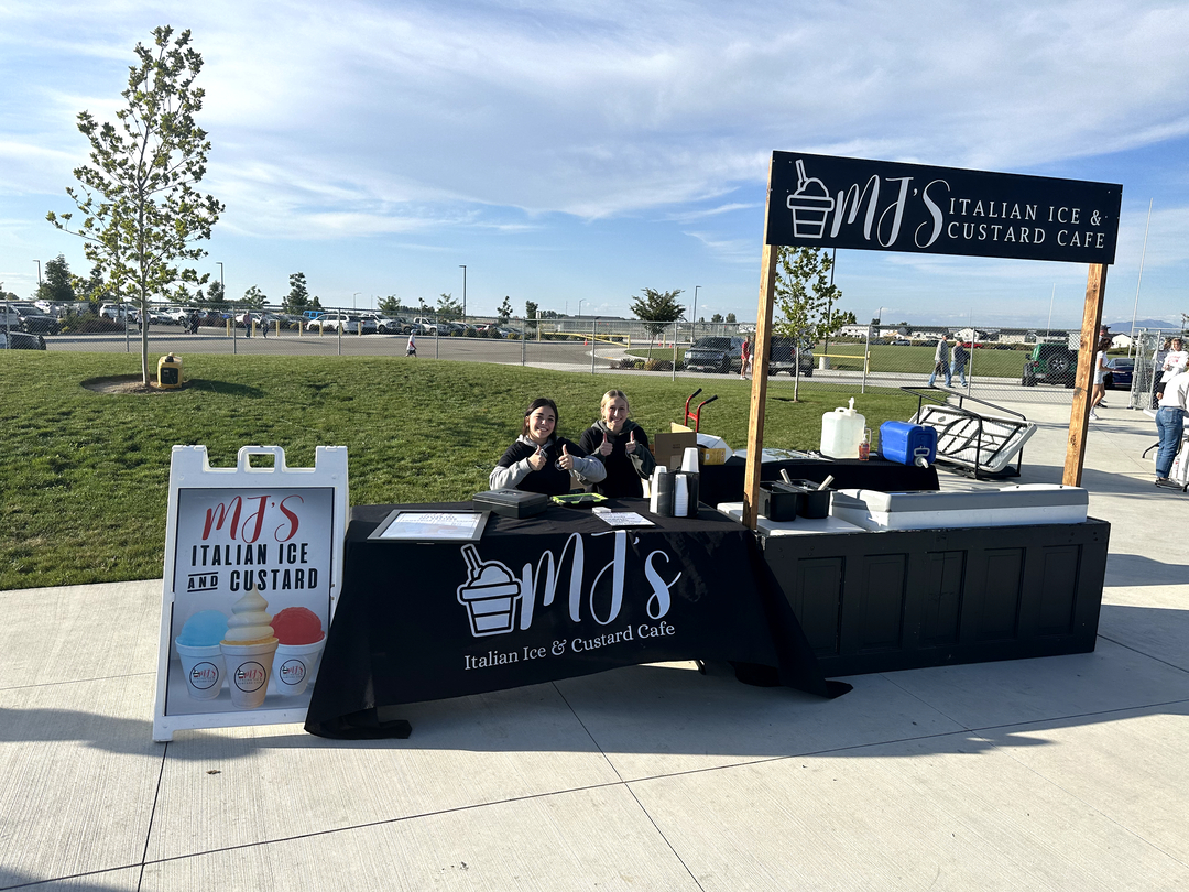 MJ's Italian Ice &amp; Custard Cafe Logo