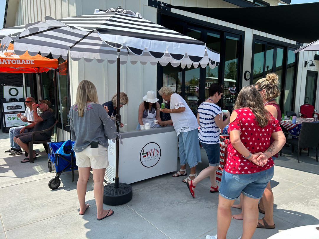 MJ's Italian Ice & Custard Cafe Image