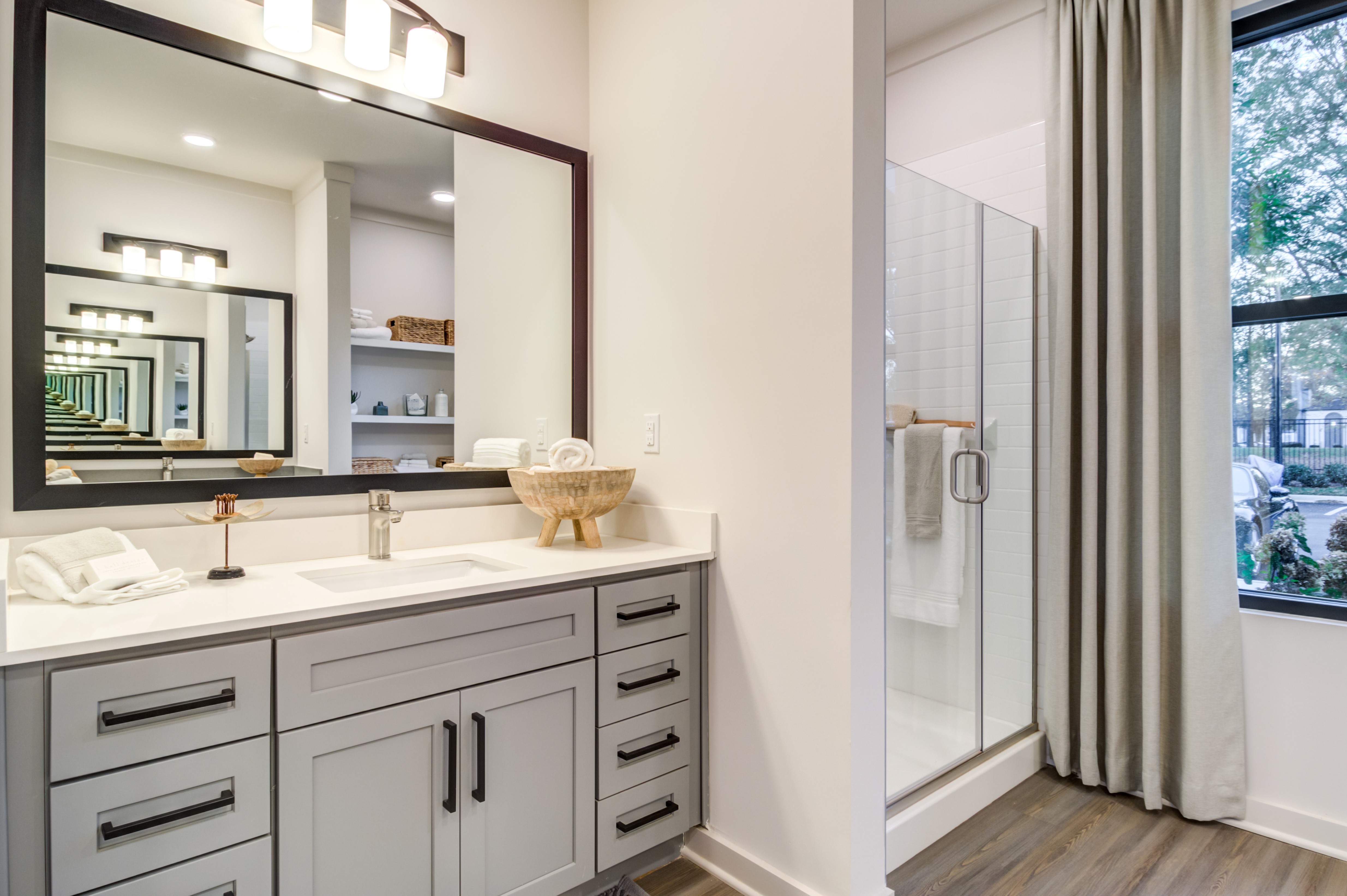 The Collins Luxury Apartments - Huntsville, AL
