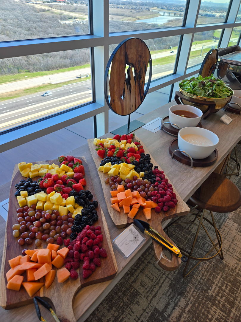 Select Service Catering Image