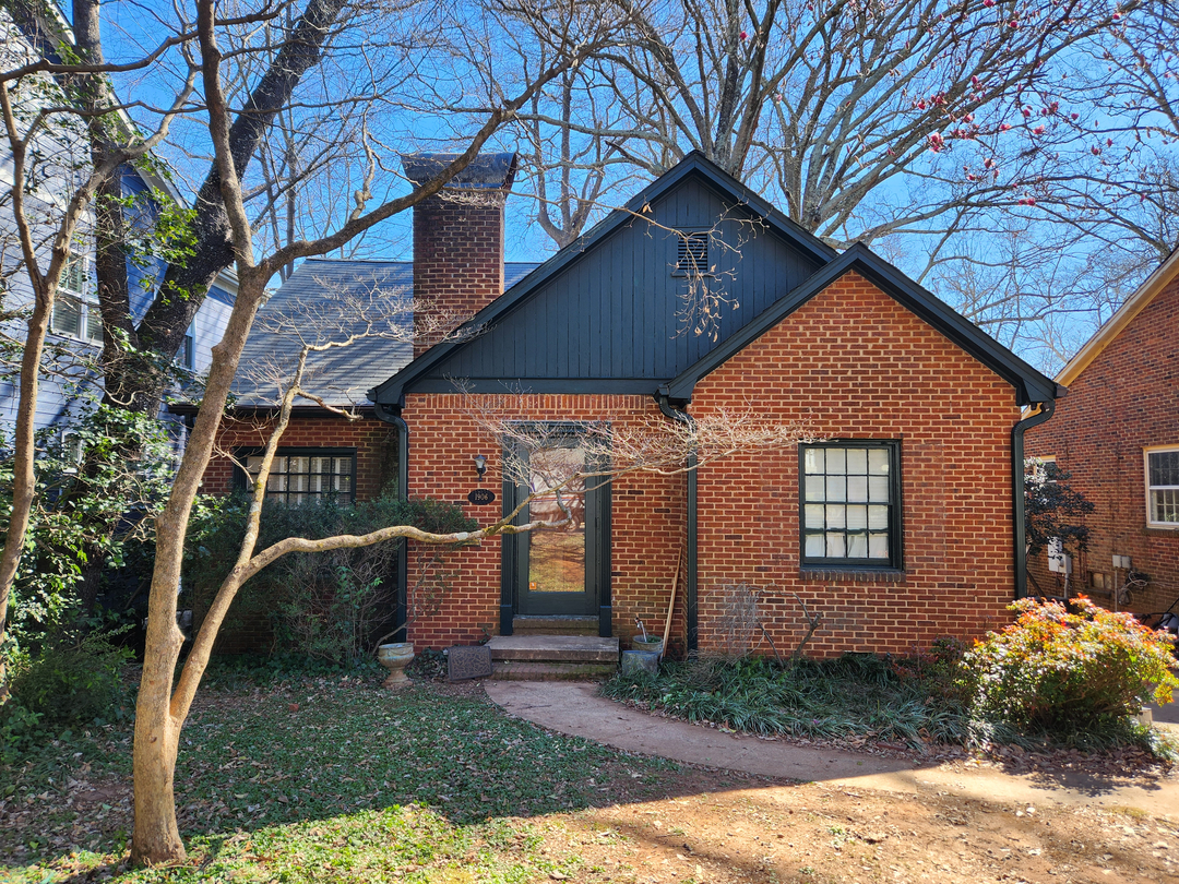 Charlotte Paint Squad South Logo