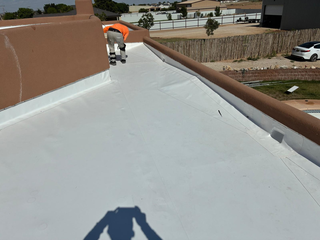 Design Roof Services LLC Image