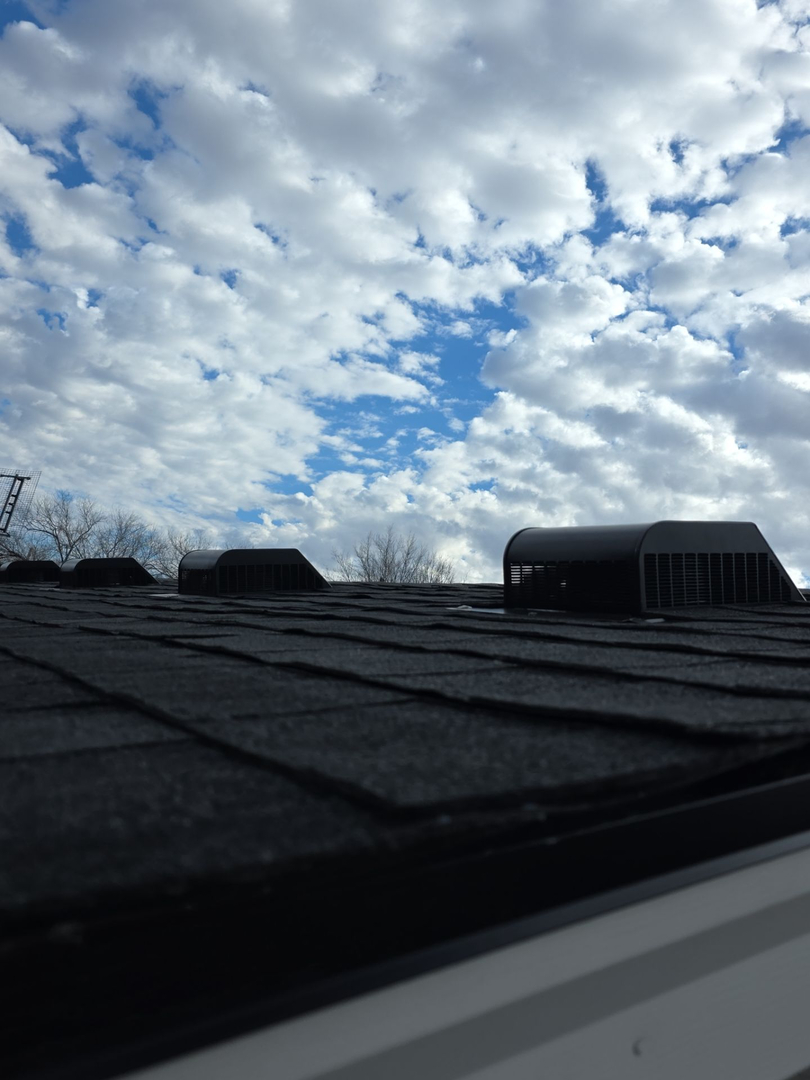 VersaCon Roofing & Construction Image