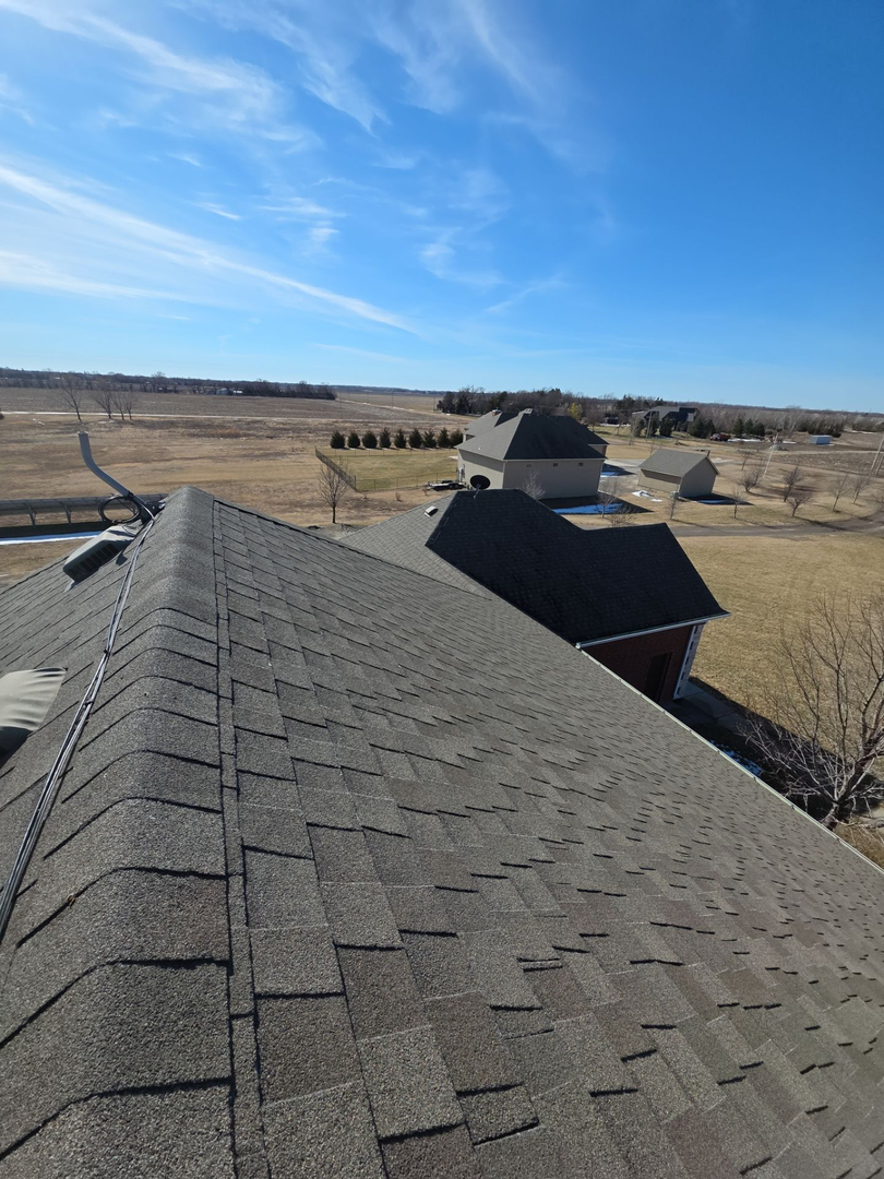 VersaCon Roofing & Construction Image