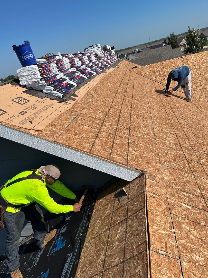 VersaCon Roofing & Construction Image