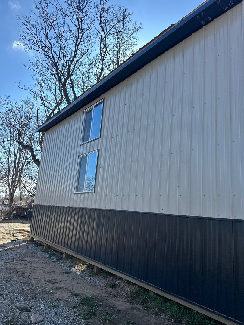 VersaCon Roofing & Construction Image