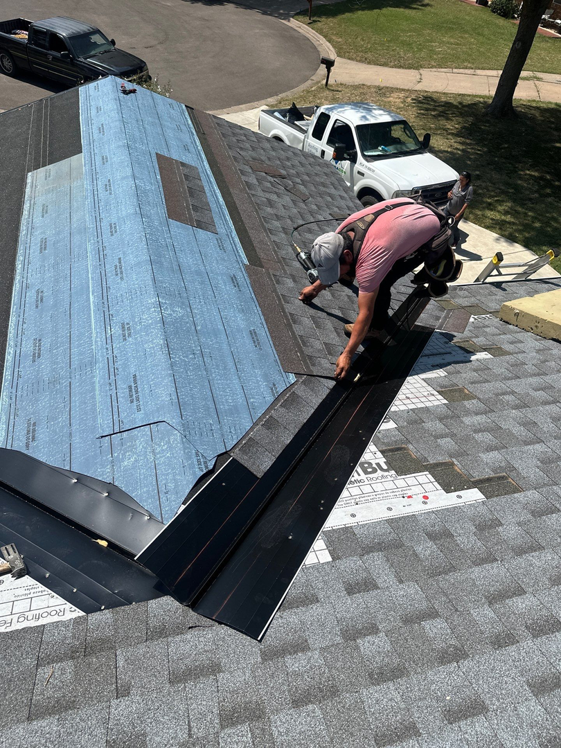 VersaCon Roofing & Construction Image