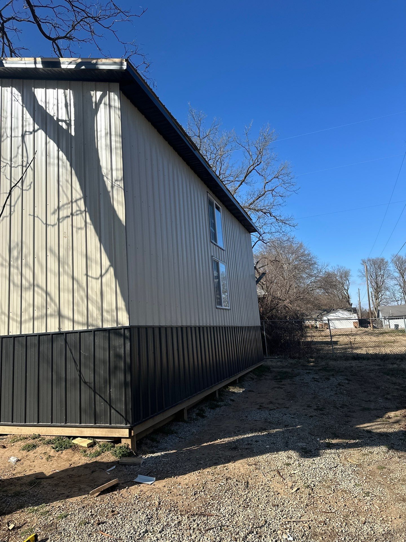 VersaCon Roofing & Construction Image