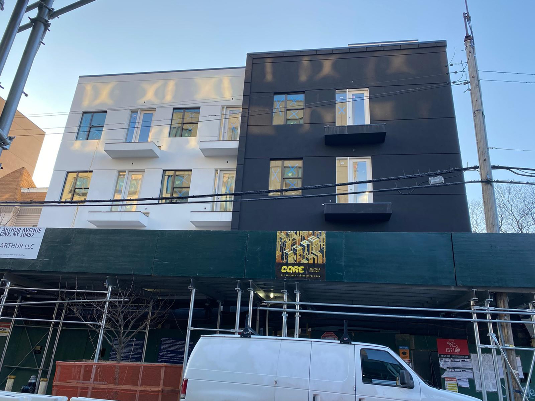 SkyWalker Roofing and Stucco Image