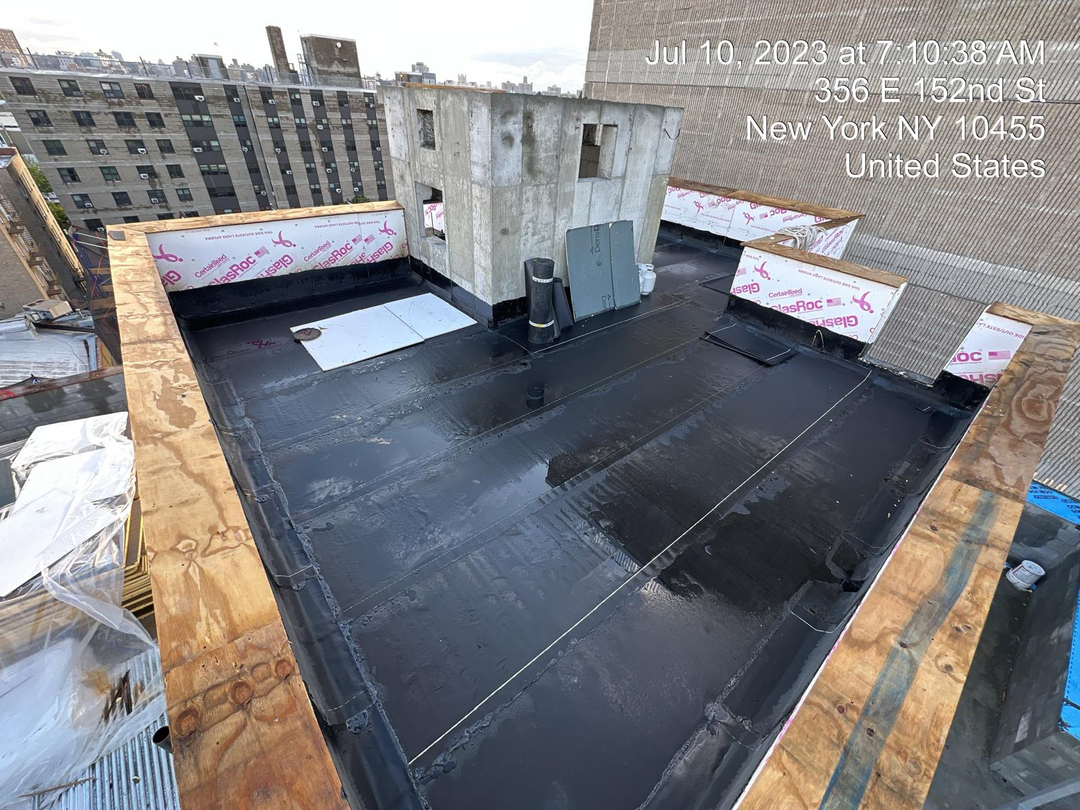 SkyWalker Roofing and Stucco Image