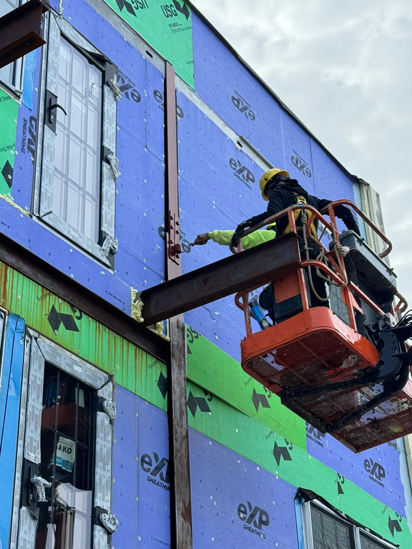 SkyWalker Roofing and Stucco Image