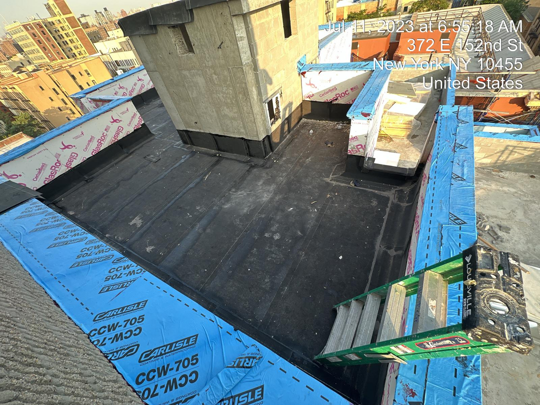 SkyWalker Roofing and Stucco Image