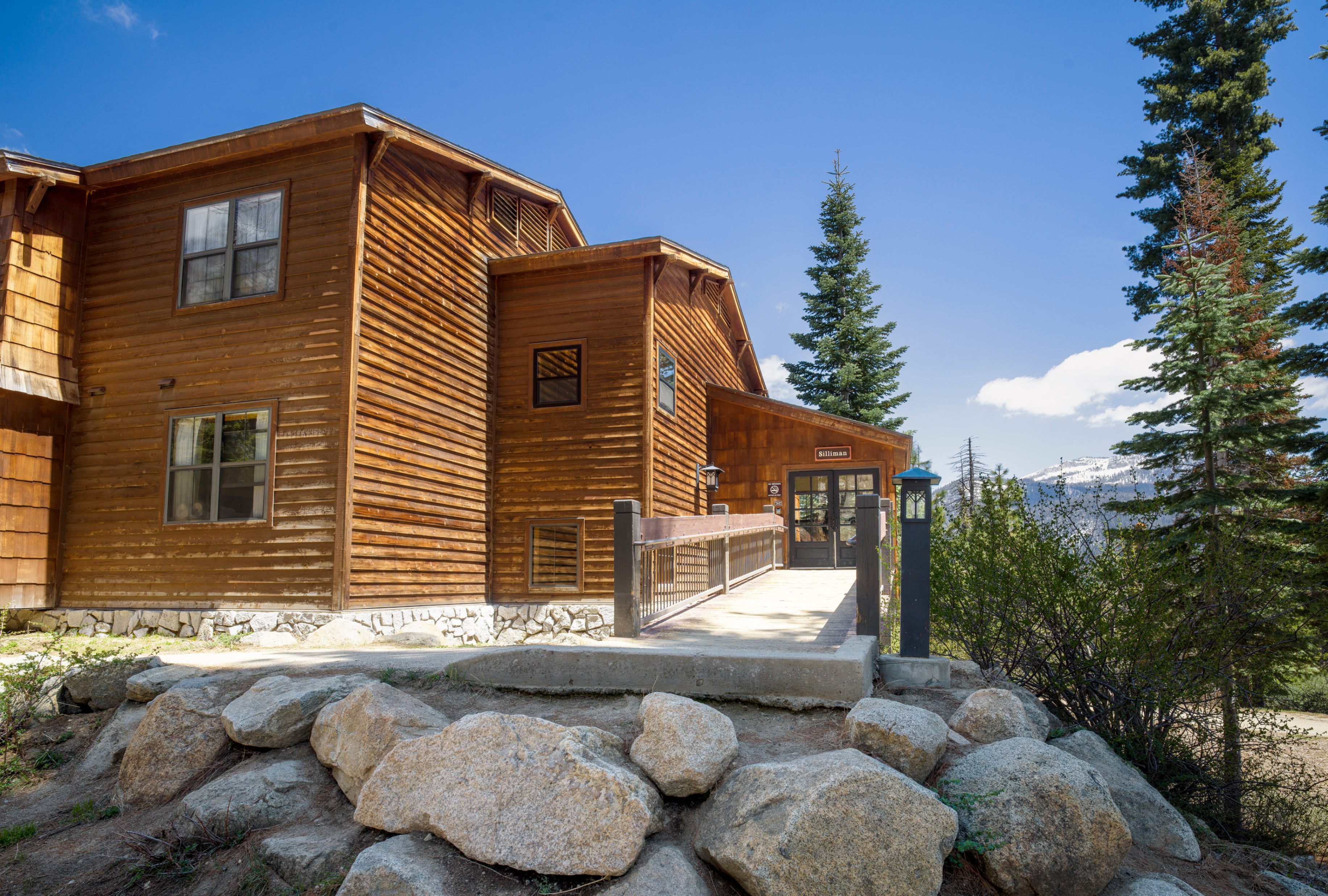 Wuksachi Lodge - Sequoia National Park, CA