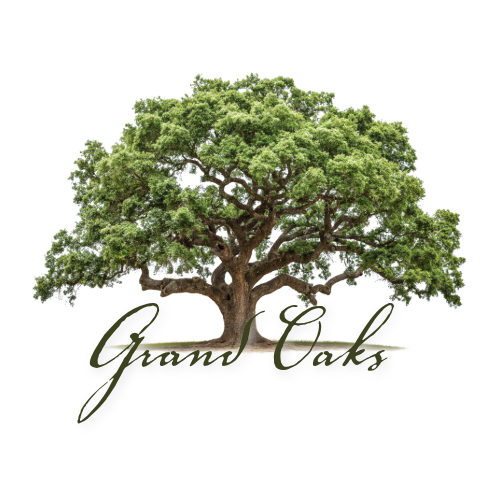 Grand Oaks by D.R. Horton Logo