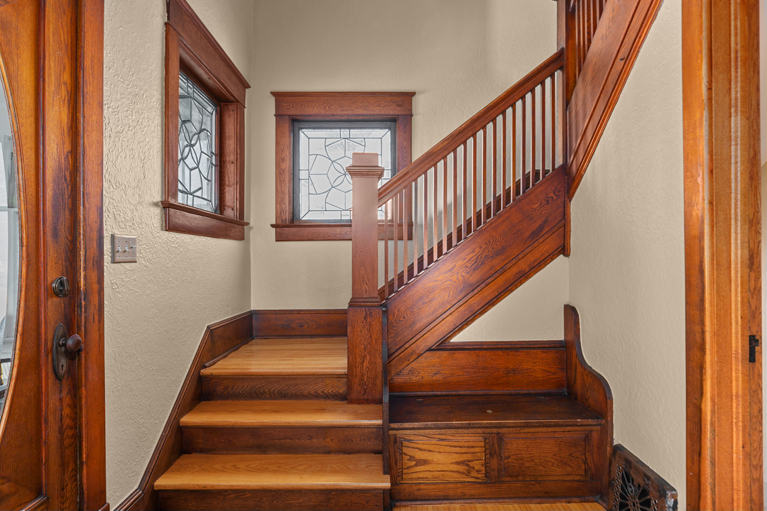 Ryan Hawkins Century 21 Ace Realty Image