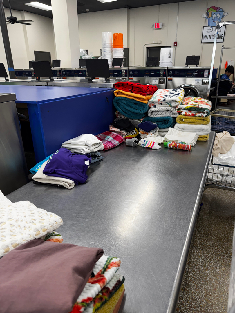 Walters Lane Laundromat Image