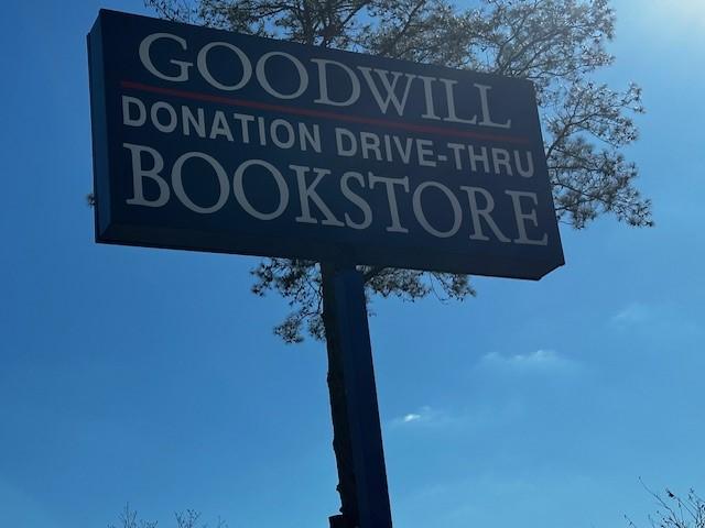 Goodwill Bookstore Image