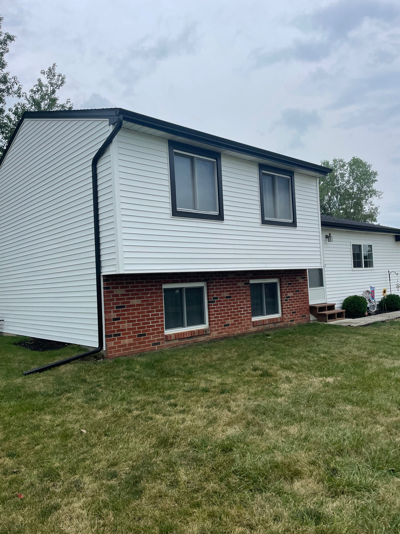 Affordable Roofing, Siding and Gutters Image