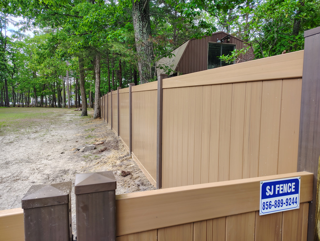 SJ Fence LLC Image