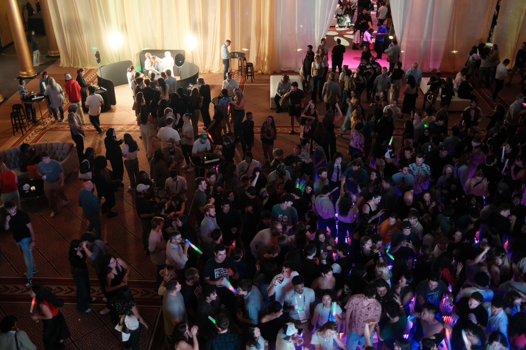 Winks Photo Booth Rental DC Image