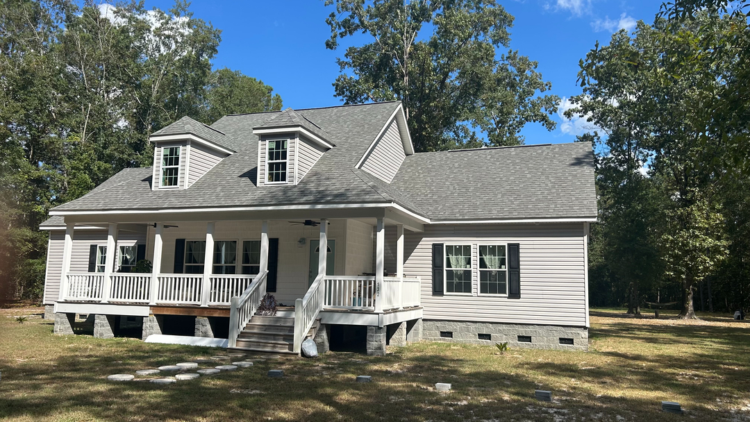 Deaville Roofing & Construction Image