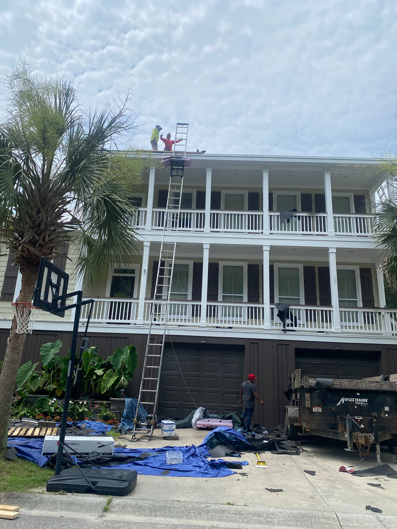 Deaville Roofing & Construction Image