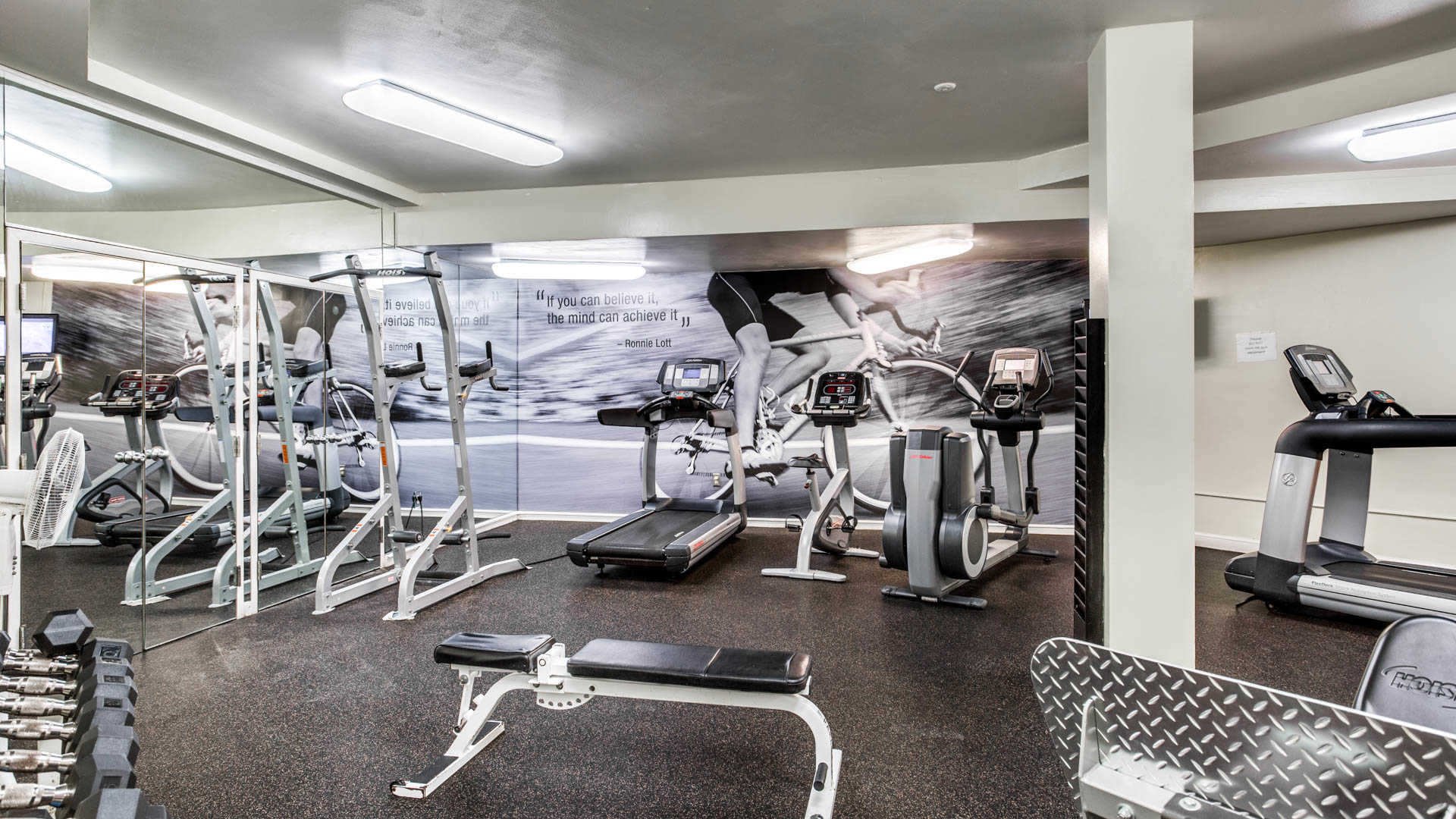 Cleveland House Apartments Image