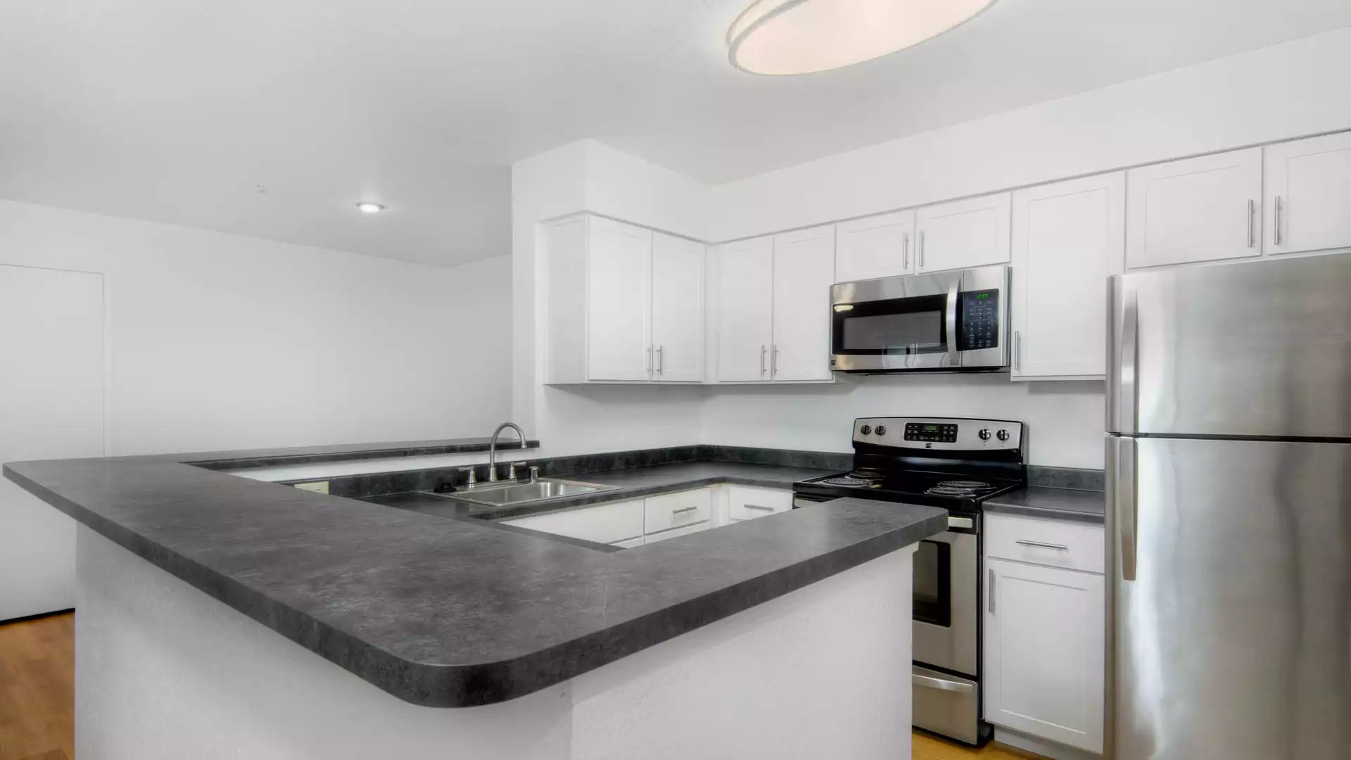 Mill Creek Apartments - Milpitas, CA