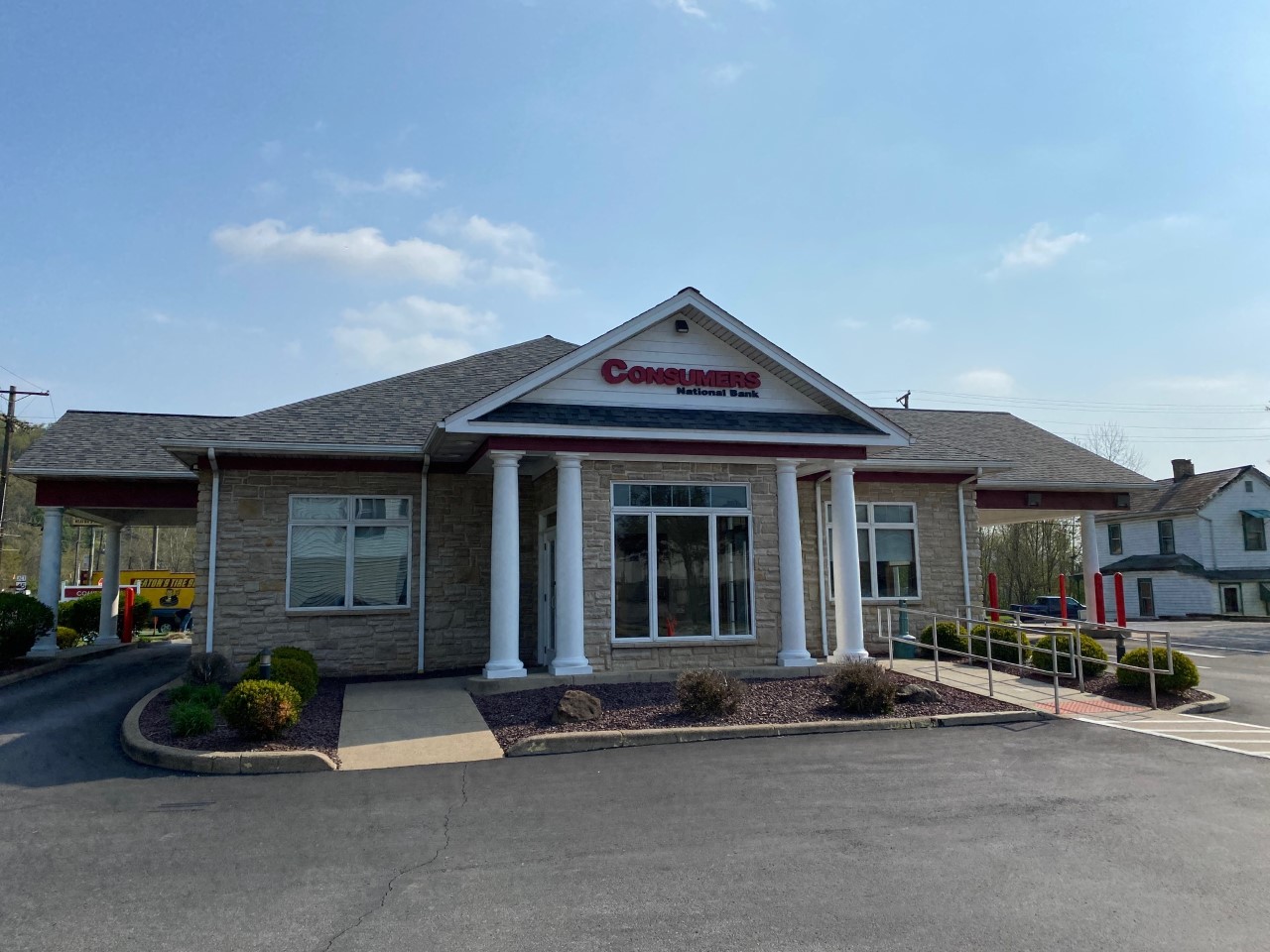 Consumers National Bank Image