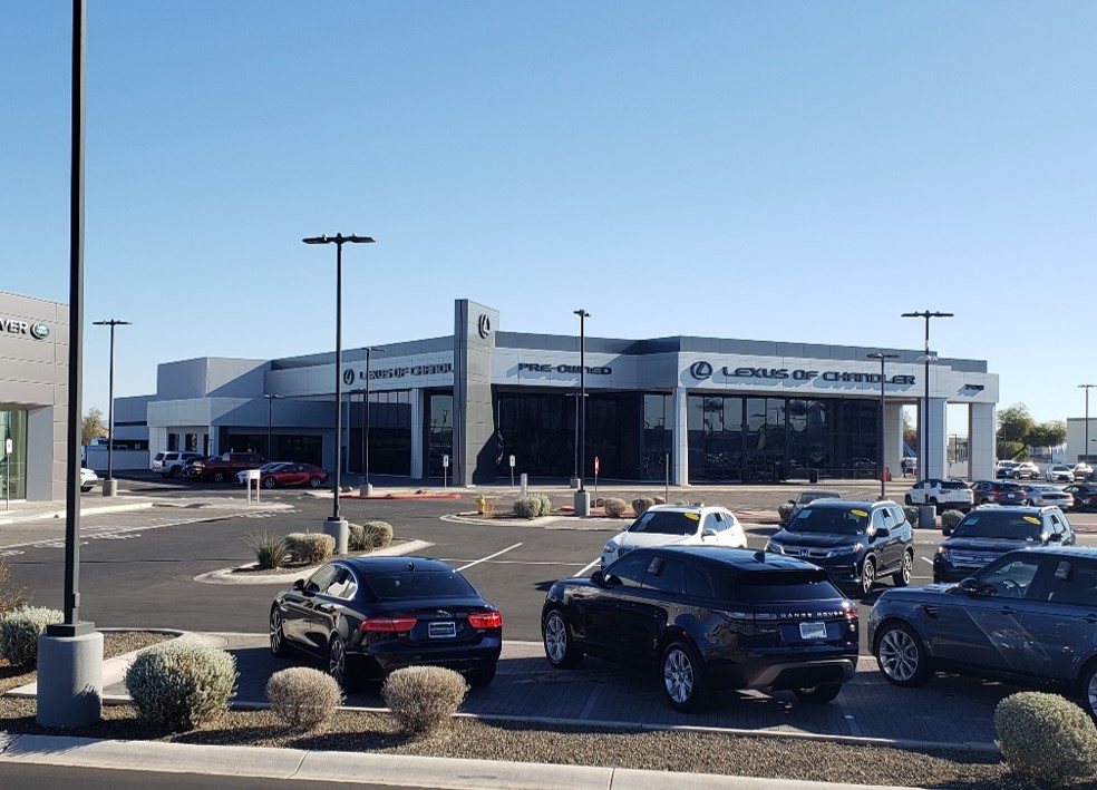 Lexus of Chandler Image