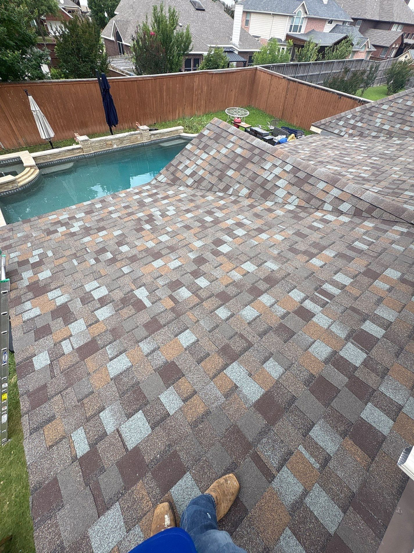 Paradigm Roof+Shield Logo