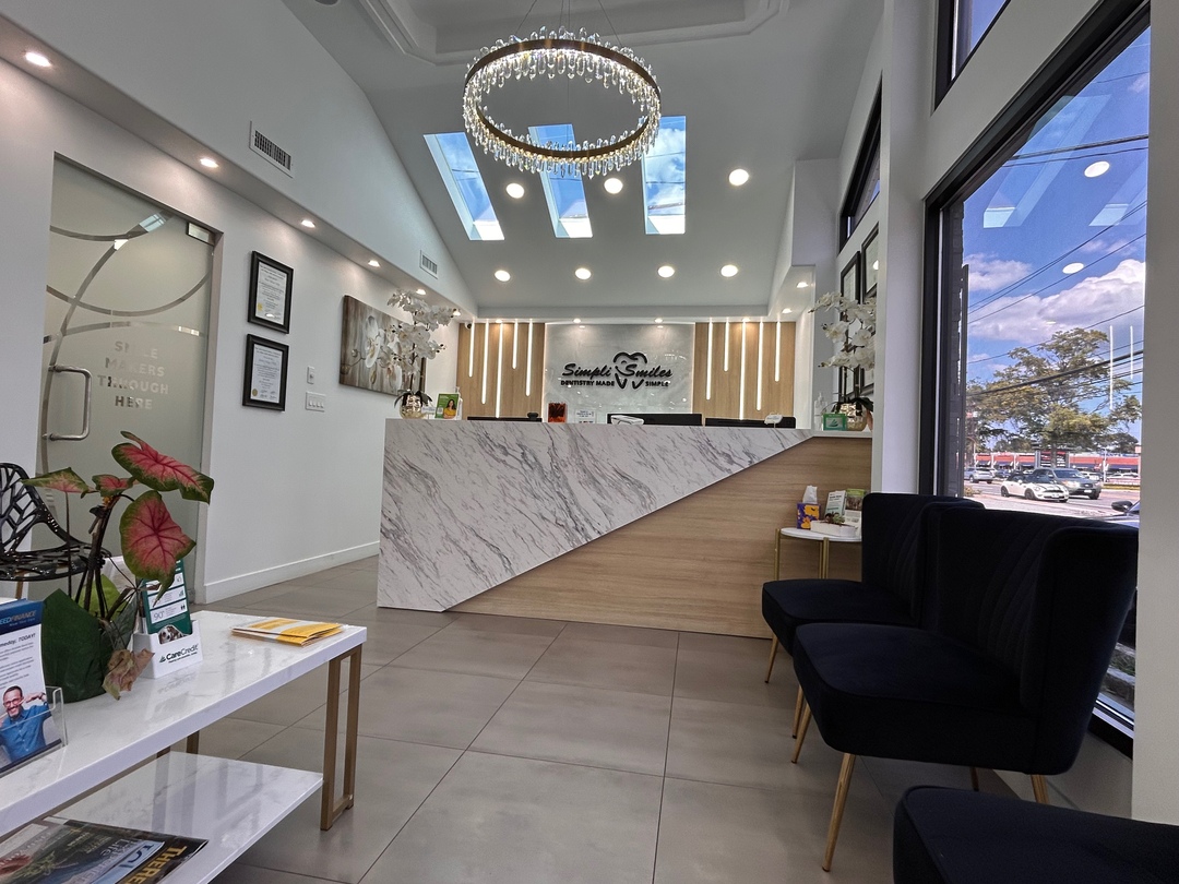 SimpliSmiles Hicksville Image