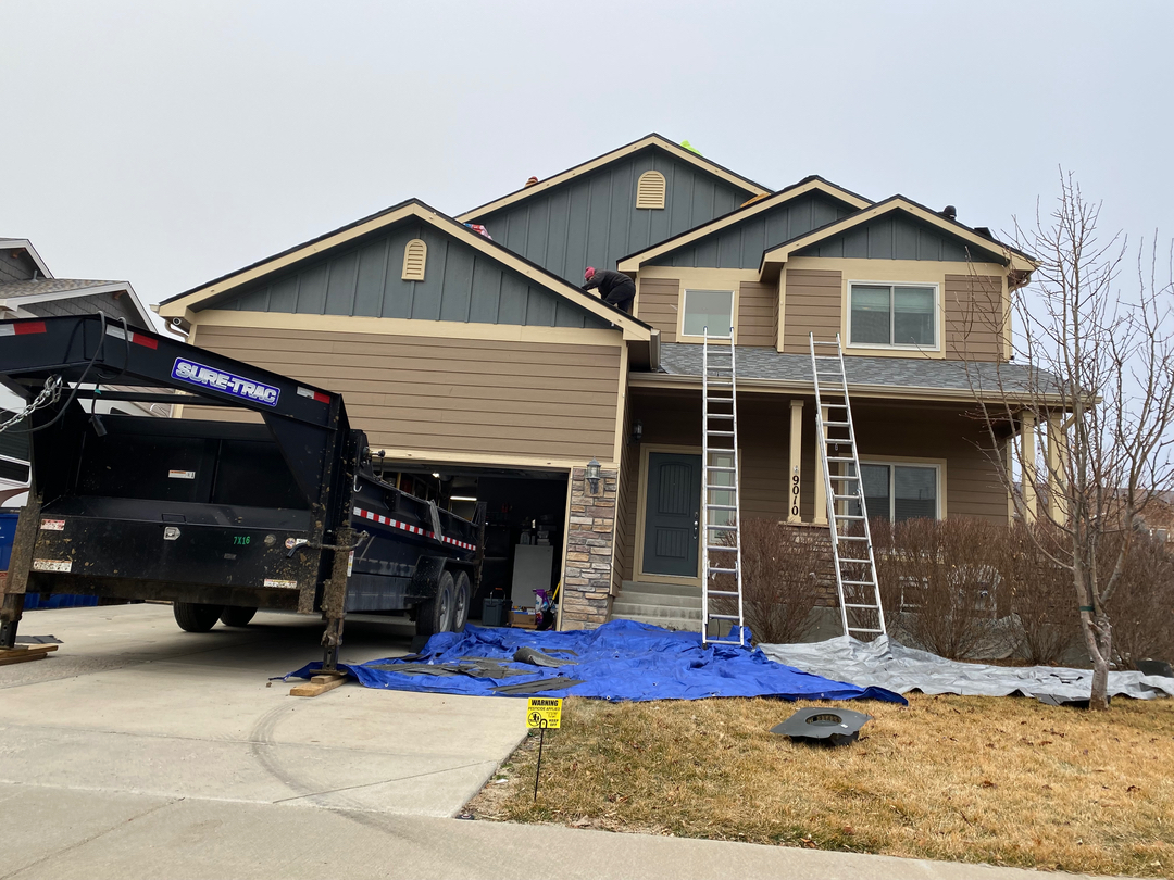 Iron Bull Roofing Image