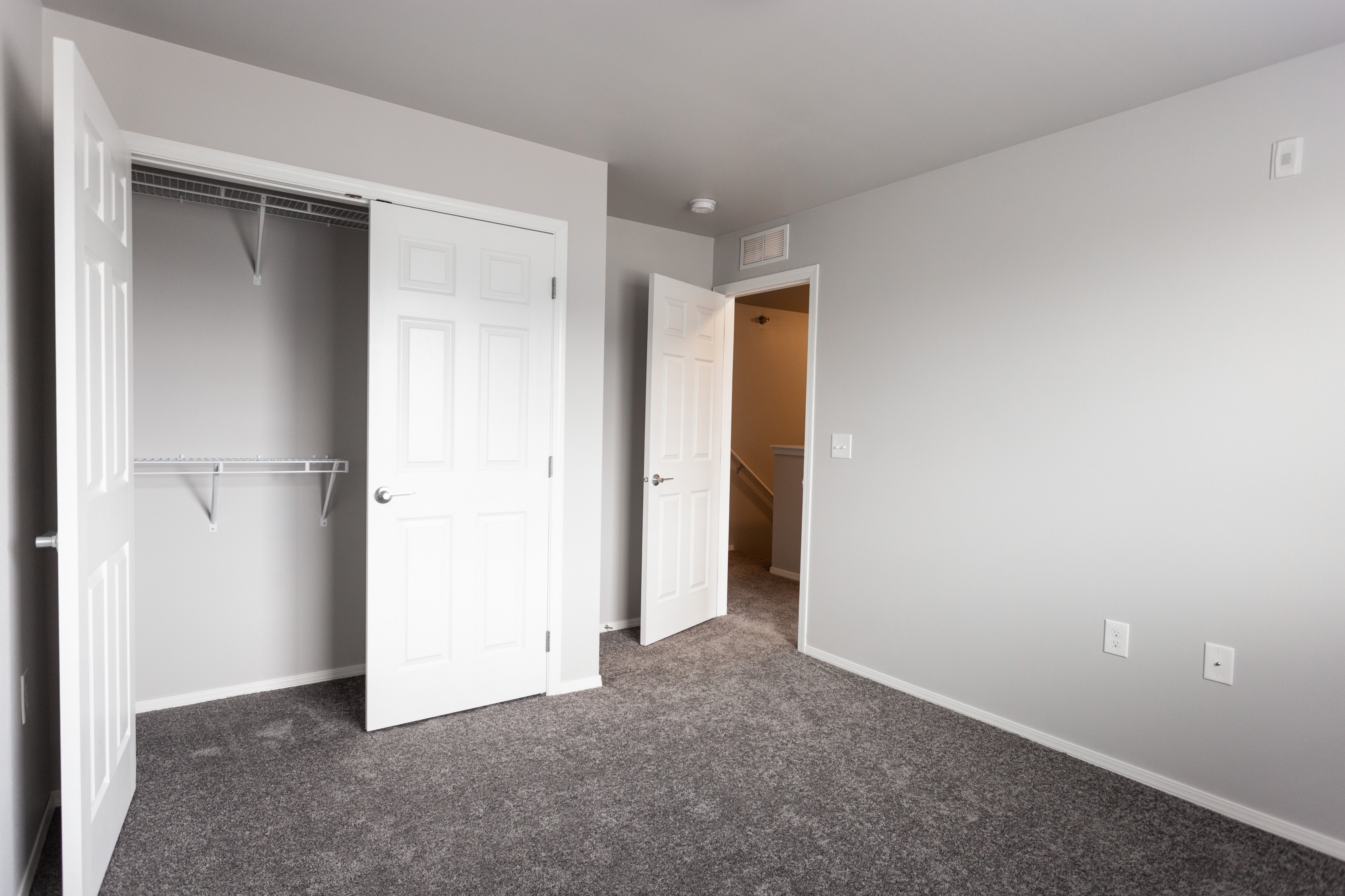 Lacey Village Townhomes - Sioux Falls, SD