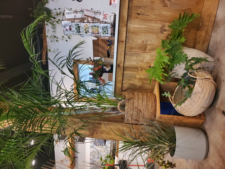 Botanica Floral + Home Image