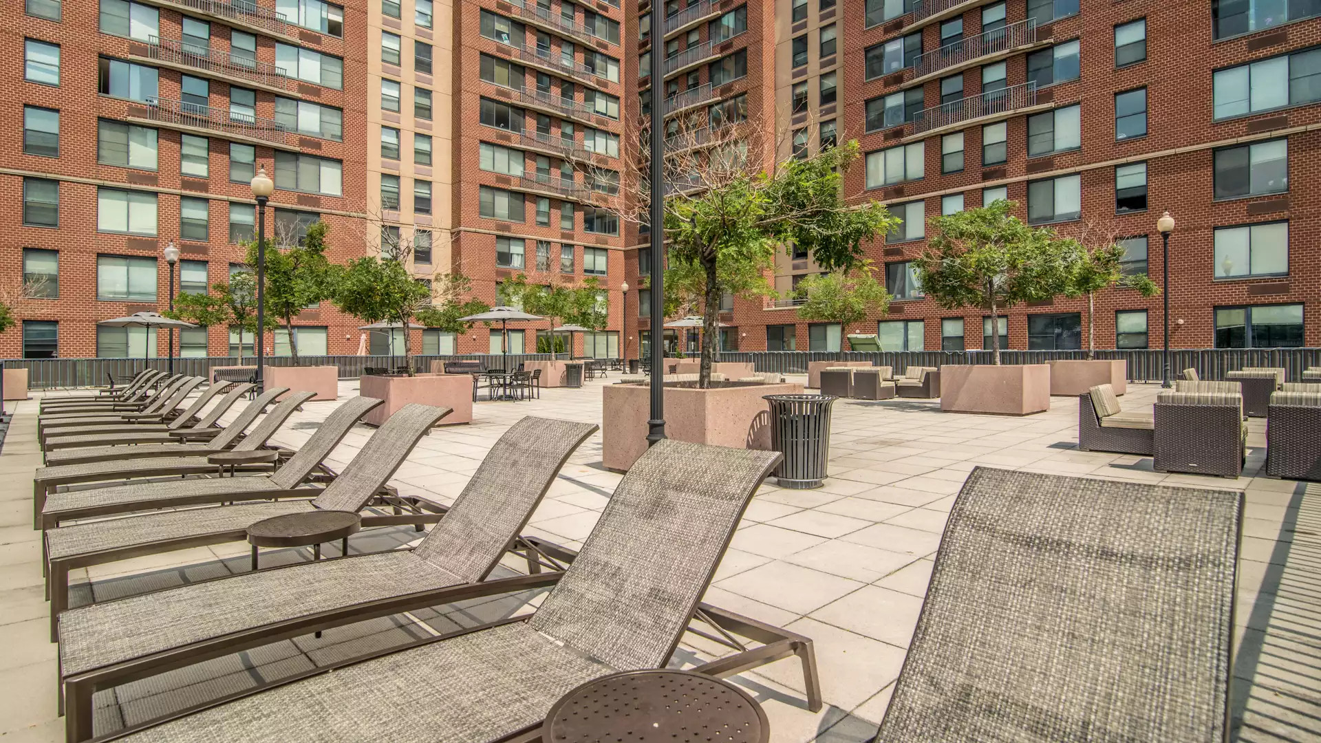 77 Park Avenue Apartments - Hoboken, NJ
