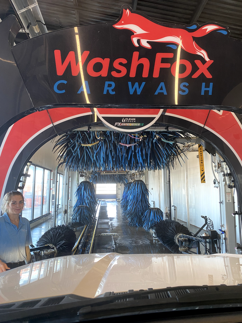 Wash Fox Car Wash Logo