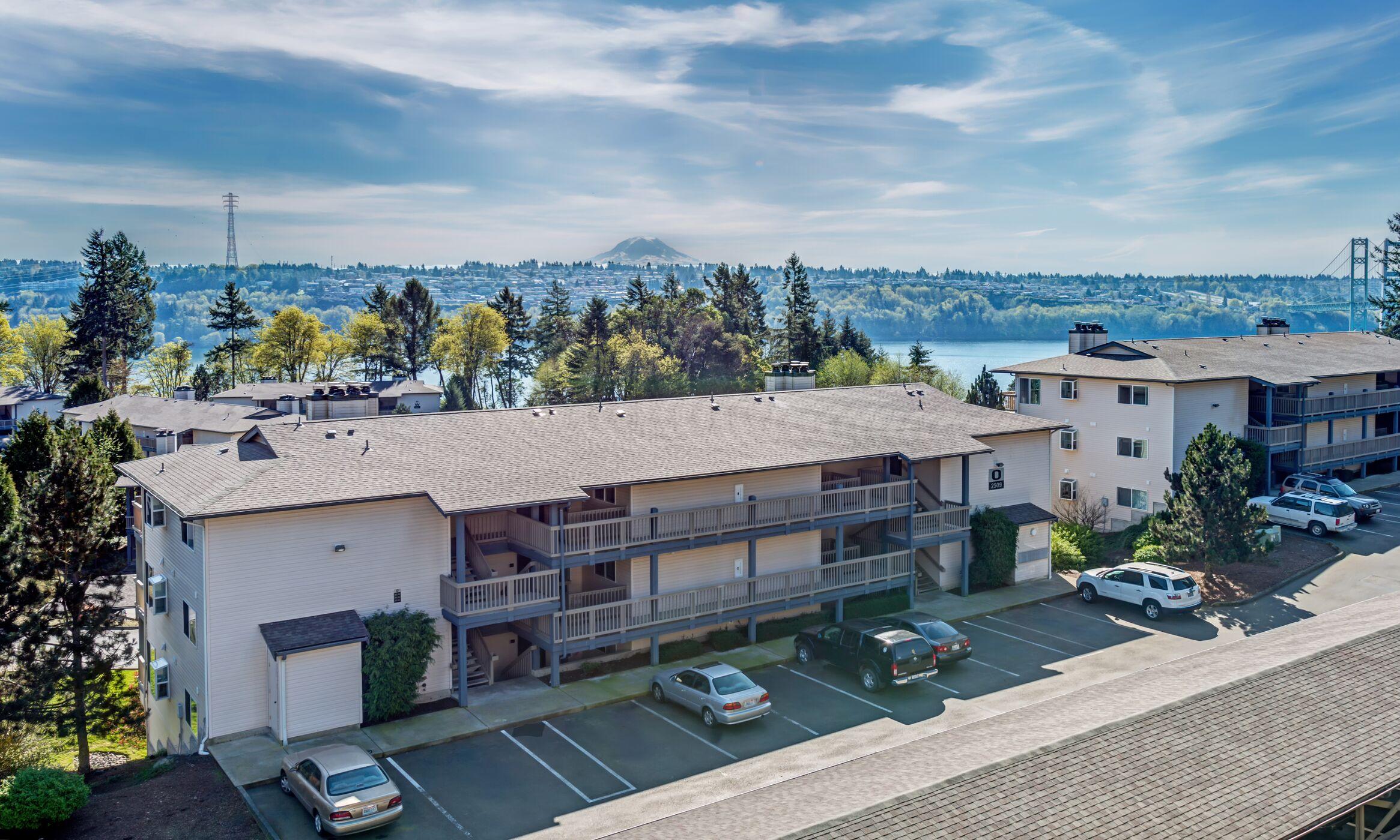 Cliffside Apartments - Gig Harbor, WA