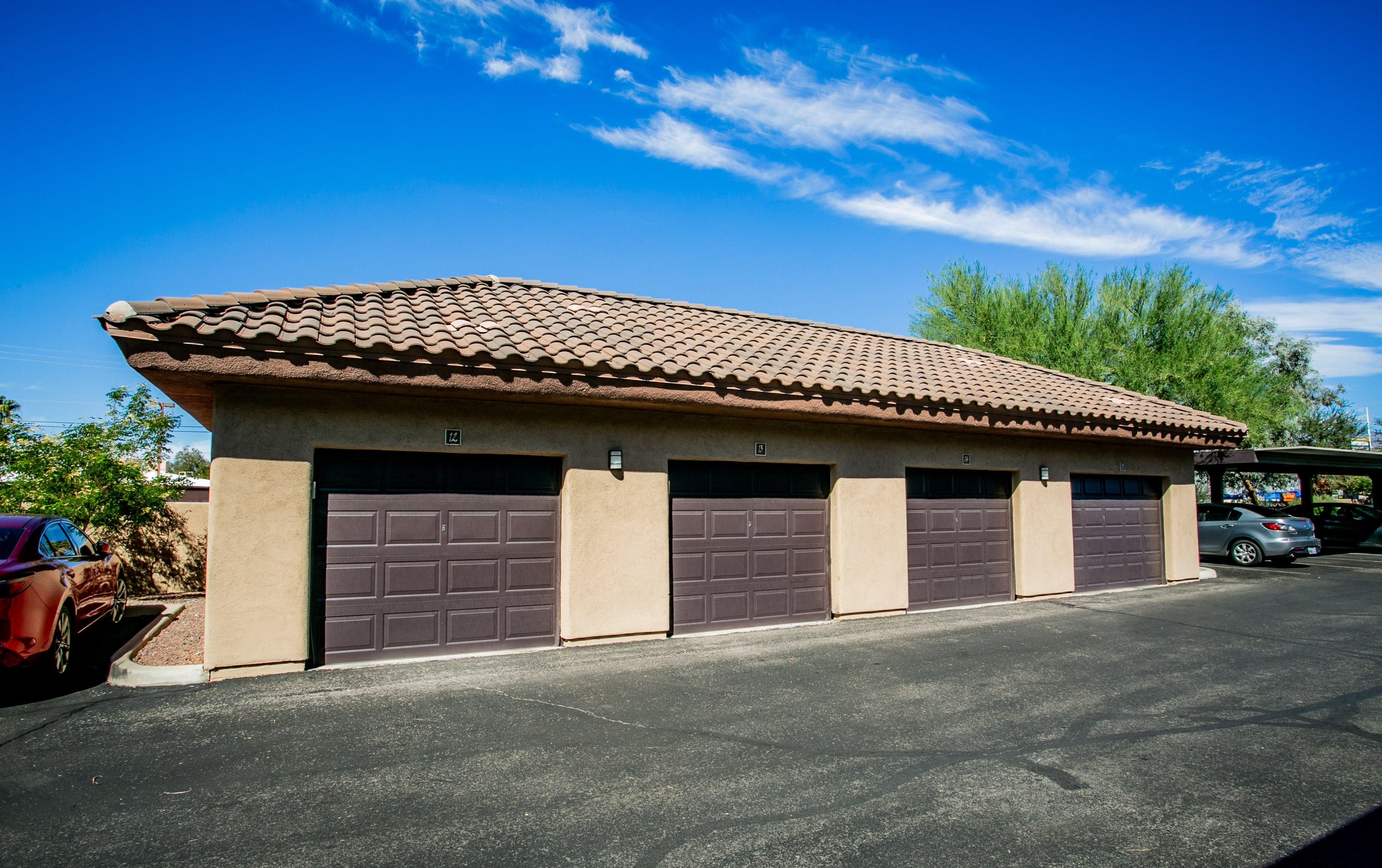 Finisterra Luxury Apartments - Tucson, AZ