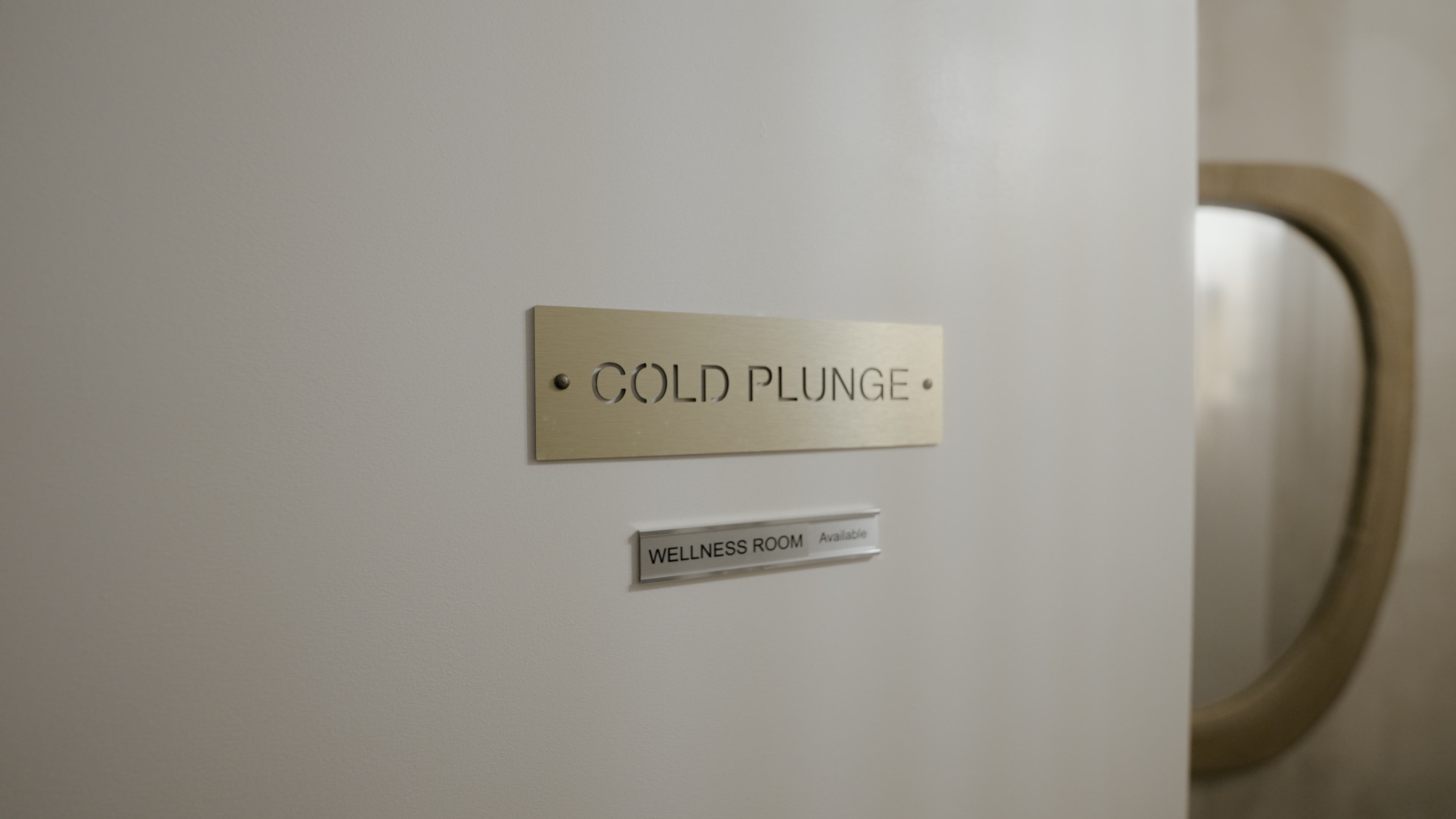 Culture OC Med Spa & Biohacking Newport Beach - Hyperbaric Oxygen - Cold Plunge - Infrared Sauna - Red Light Therapy - Newport Beach, CA