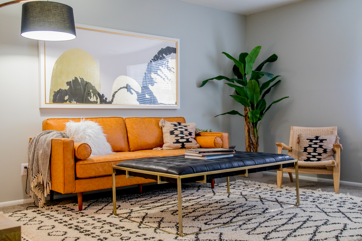 Governor Square Apartments - Carmel, IN
