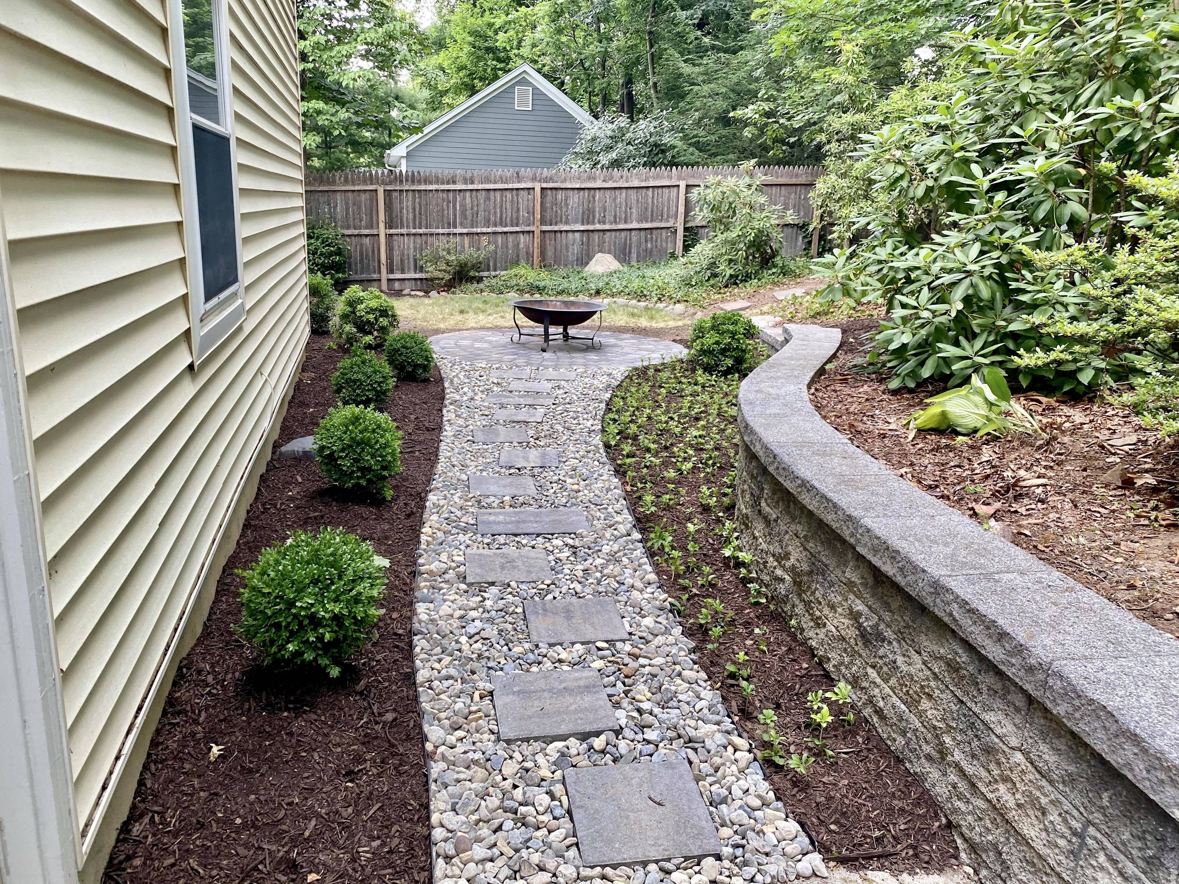 QuietCare Landscaping Image