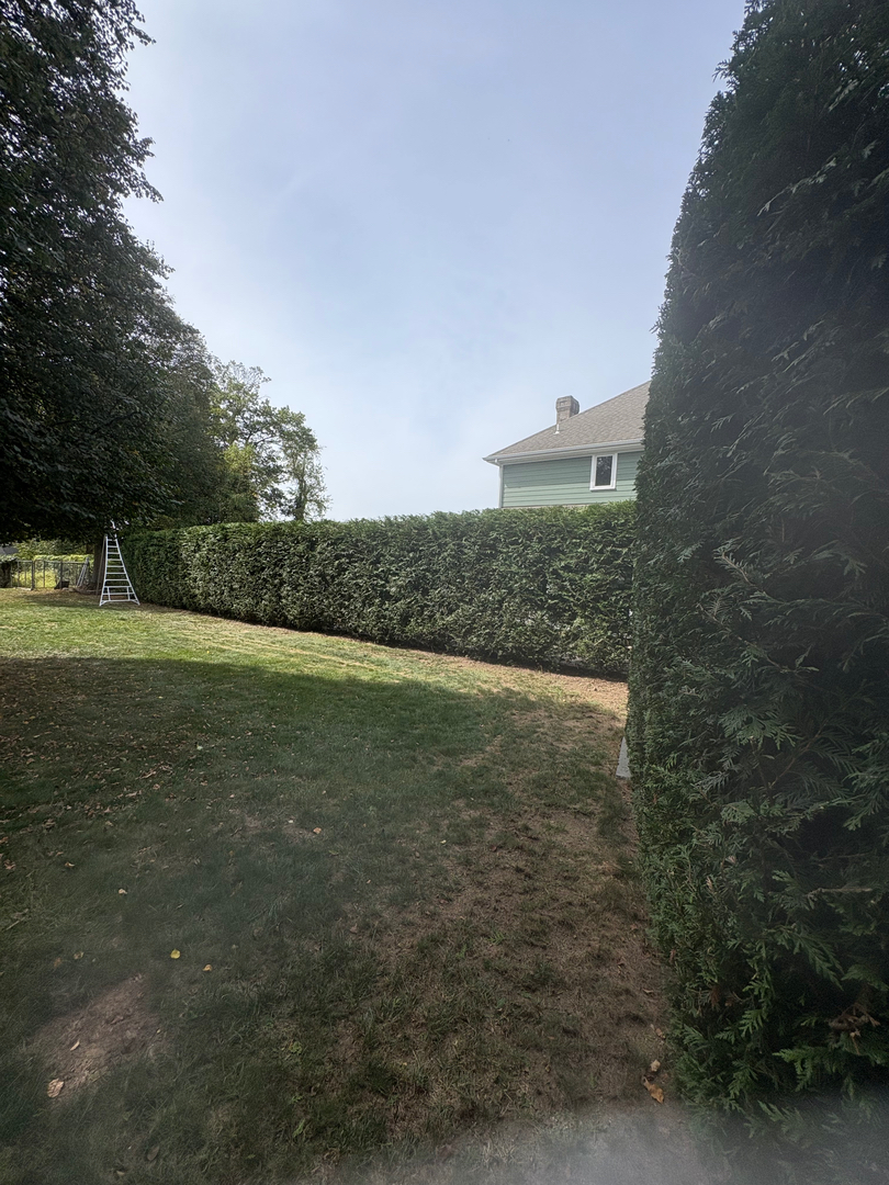 QuietCare Landscaping Image