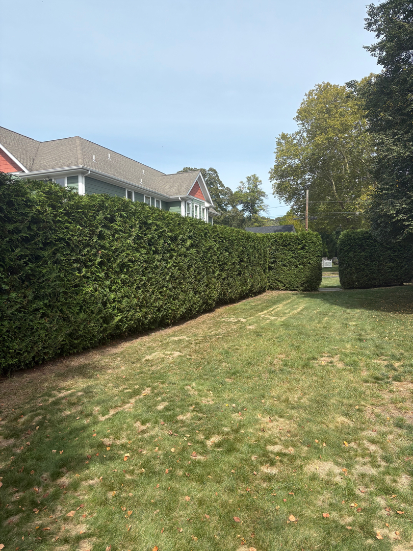 QuietCare Landscaping Image