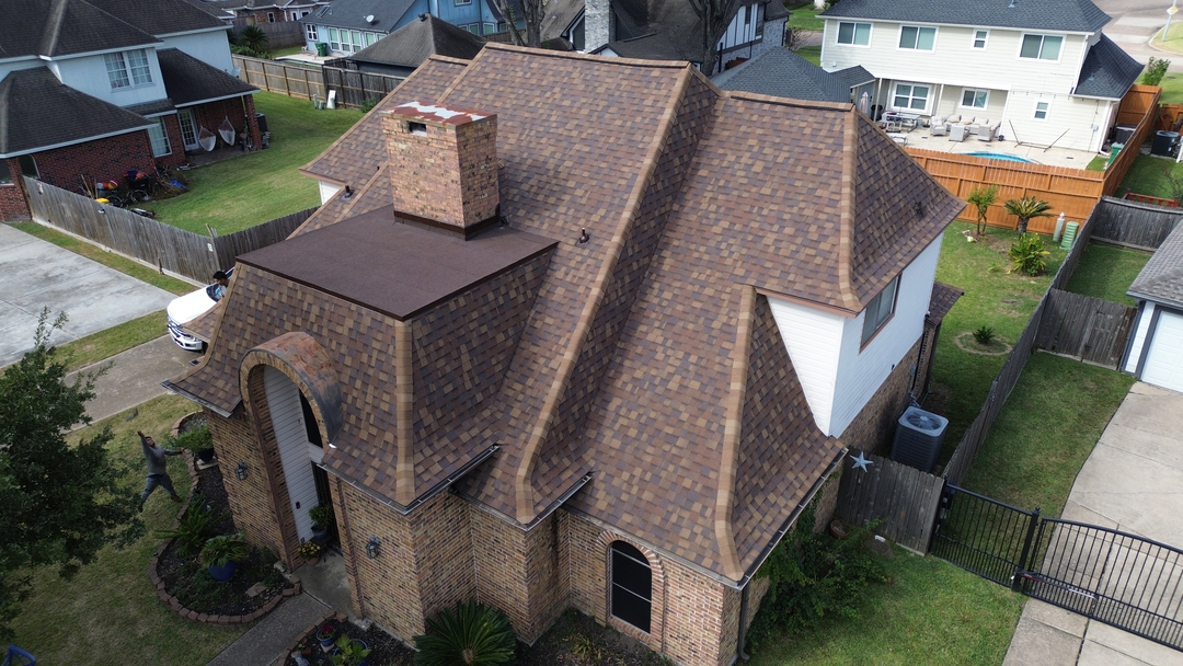 Sienna Roofing Image