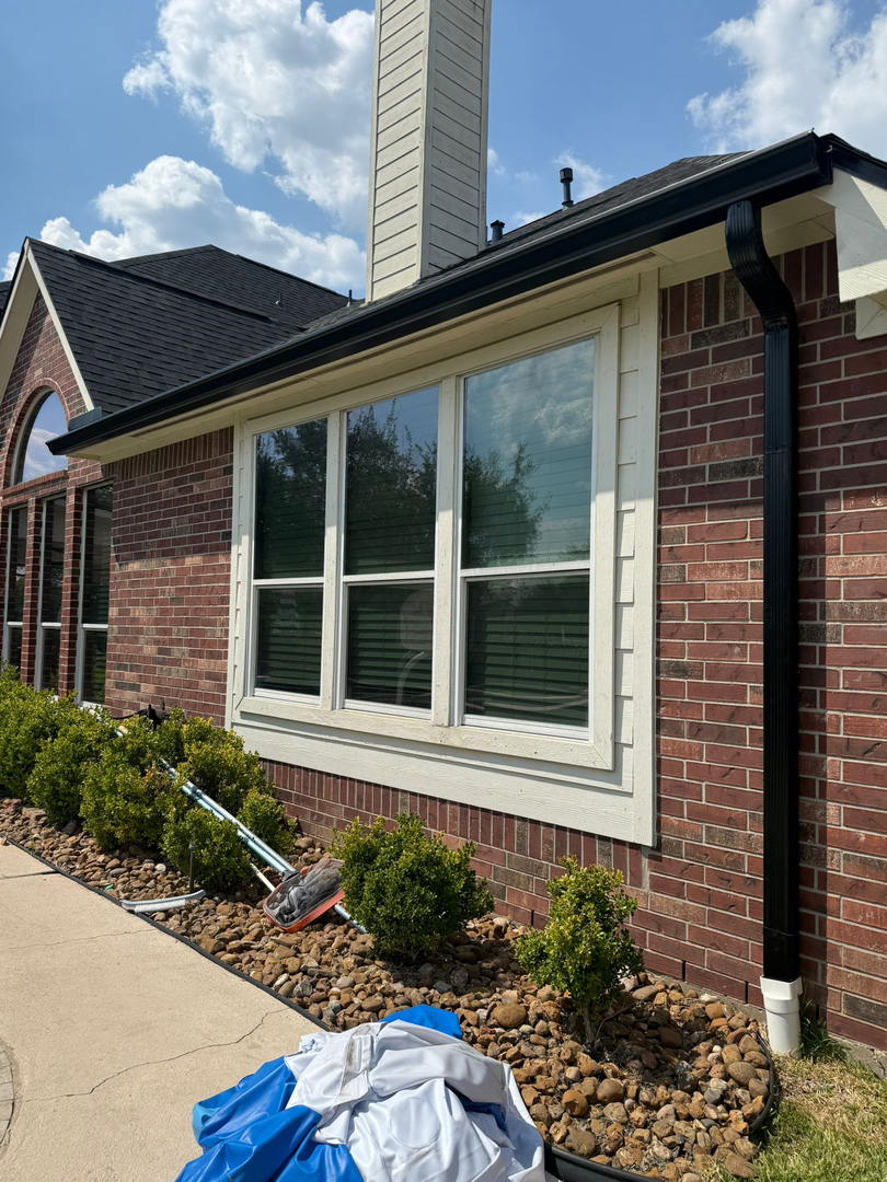 Sienna Roofing Image