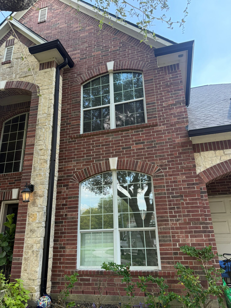 Sienna Roofing Image