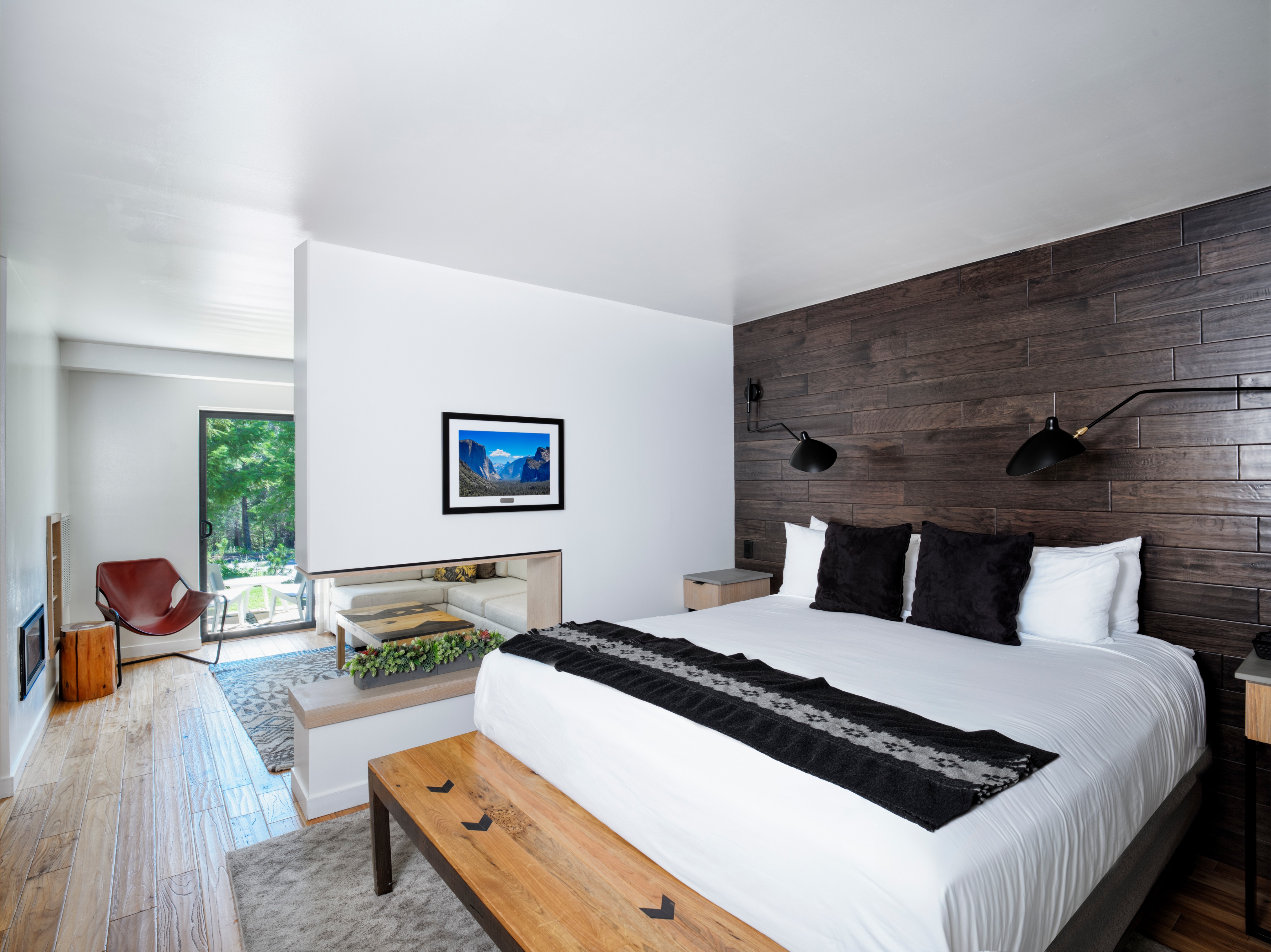 Tenaya Lodge at Yosemite Image