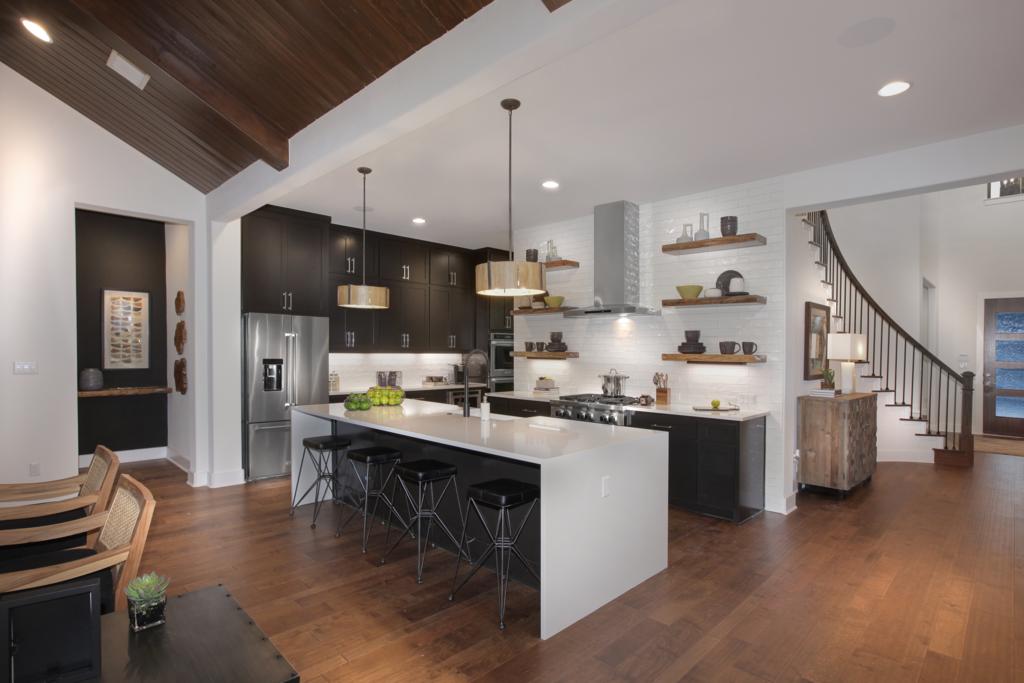 Drees Custom Homes at The Summit at Lake Travis Image